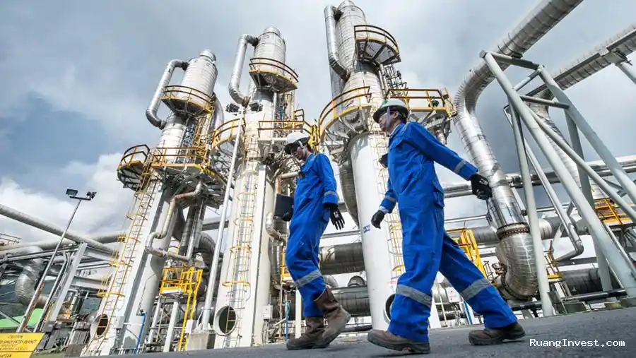 Saham BREN Prospektif, Target Kapasitas Tembus 2,8 GW