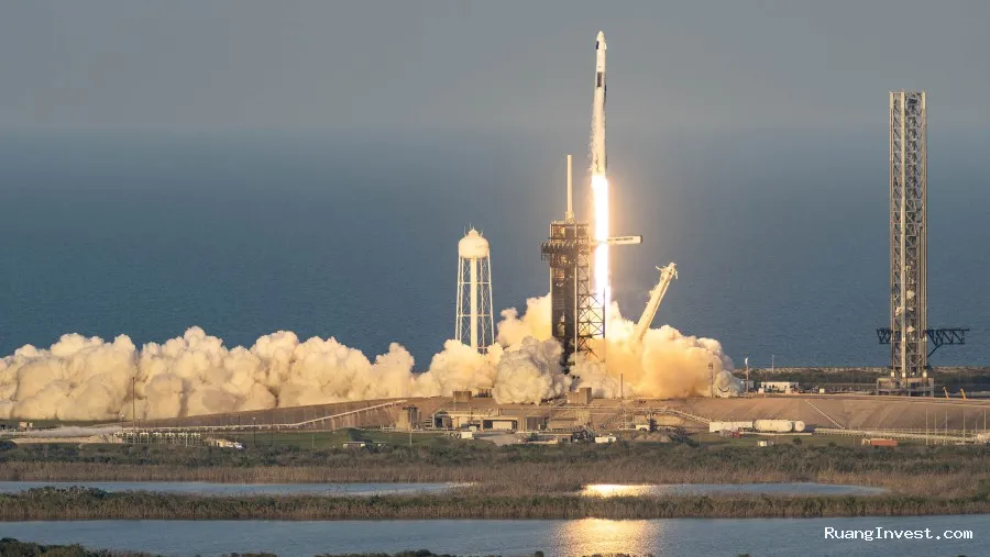 IPO SpaceX Dorong Saham Antariksa Asia Menguat Tajam