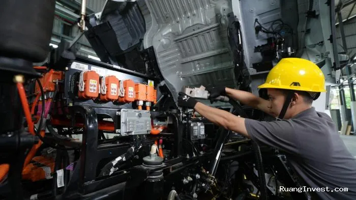 Rights Issue VKTR Terbitkan 25 Miliar Saham Baru
